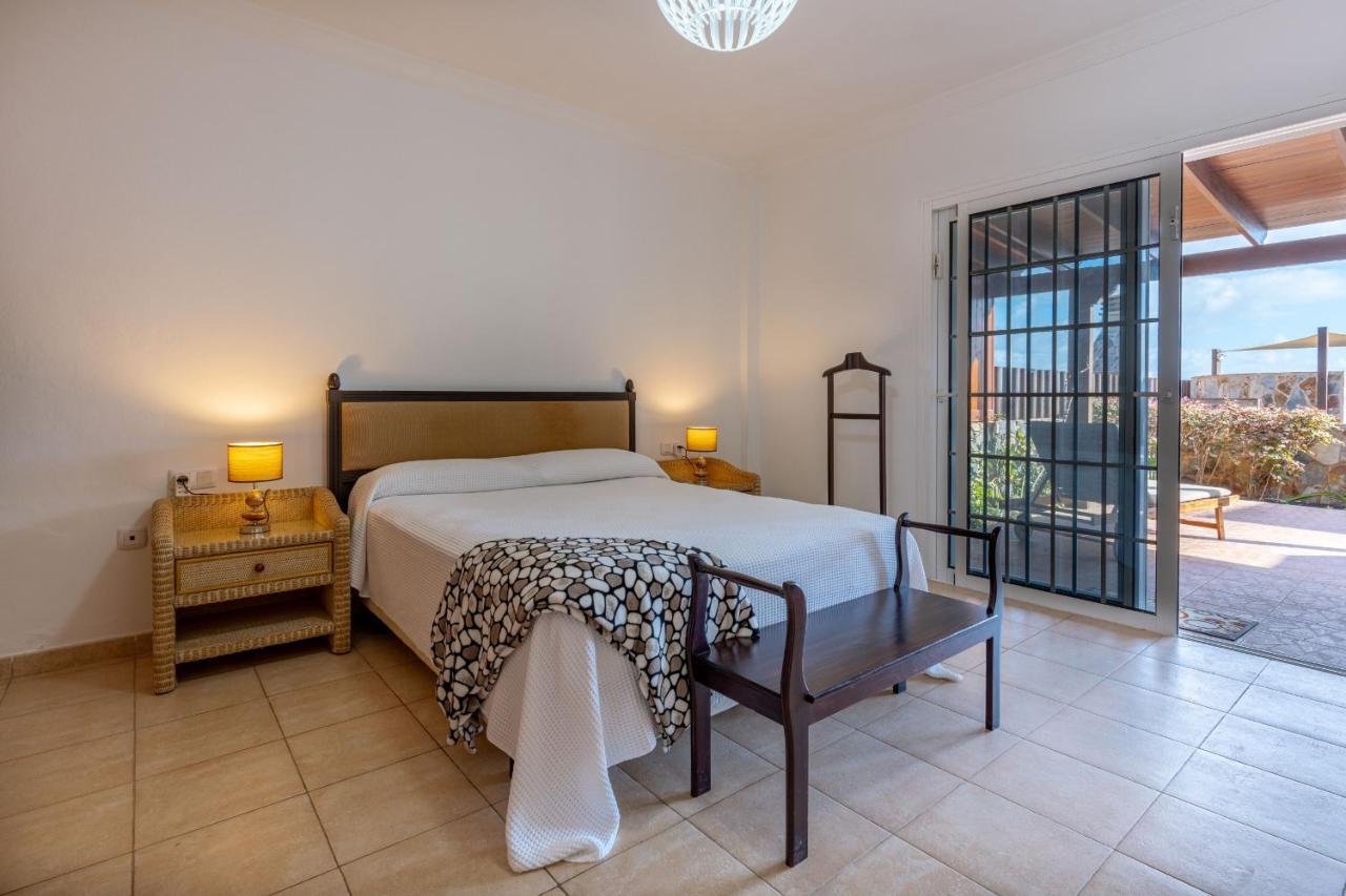 Villa Marina II Beachfront Corralejo By Holidays Home Exterior foto